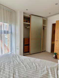 Stunning 2 bed 2 bath Harrods - Londra - 4
