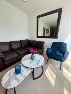 Stunning 2 bed 2 bath Harrods - Londra - 3