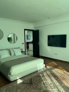 Exquisite Top Floor Apartment in the Bay of Tanger - 2