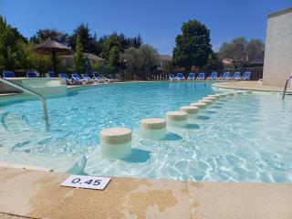Ardèche Horizon, Appartement climatisé avec Terrasse, Piscine et Parking - Vallon-Pont-dʼArc - 1