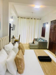 SKY Land Villa - Bentota - 9