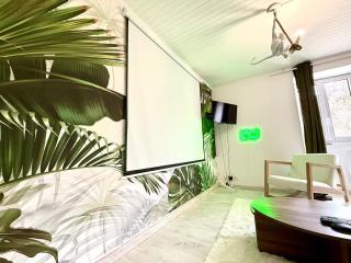 Balneo & Ciné - Jungle Touch - Direct Genève - Gare Bellegarde - 2