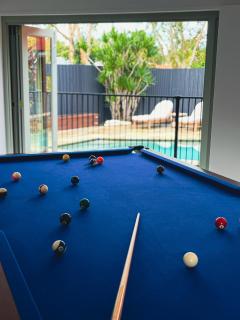 Peaceful tropical retreat with pool, mineral spa & Games room - 6