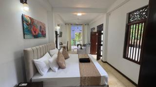 SKY Land Villa - Bentota - 3