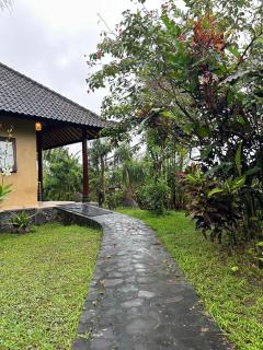 Rumah Tenun - Karangasem - 1