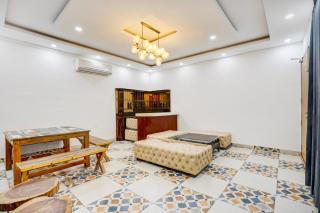 Alaya Stays Fortezza Pet-friendly 6-BHK Farmhouse With Private Pool, Gazebo & Lush Garden - Bhundsi - 6