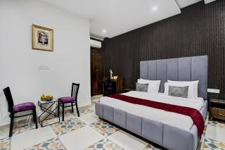 Alaya Stays Fortezza Pet-friendly 6-BHK Farmhouse With Private Pool, Gazebo & Lush Garden - Bhundsi - 4