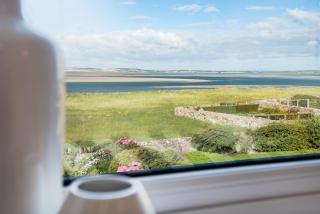 Island House - - 8