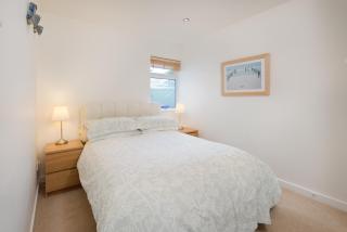 Island House - - 6