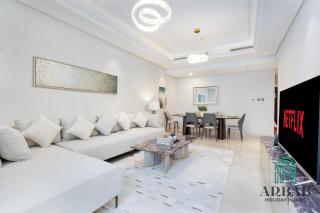 Mon Reve - Luxurious 2BR plus Maid's Room - Just 2 minutes walk from Dubai Mall - Near Burj Khalifa - Downtown - 0