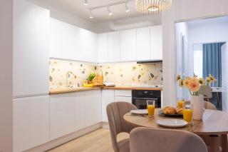 TOTU HOME Gdańsk Sunset Apartment Kaczyńskiego - Danzig - 8