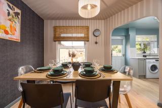 Homebird Property - Manderston House - Leeds - 2