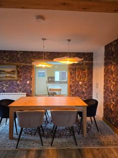 Cozy Town house - Athlone - 4
