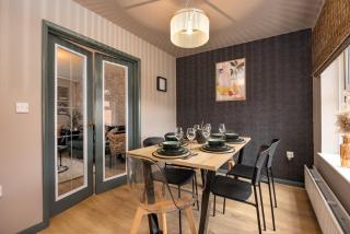 Homebird Property - Manderston House - Leeds - 4