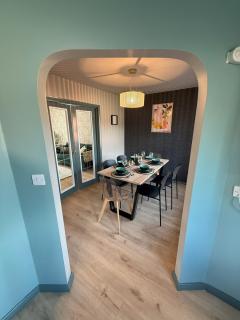 Homebird Property - Manderston House - Leeds - 3