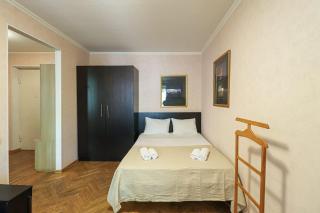Cozy Apt near Vake Park - By Wehost - Tbilisi - 0