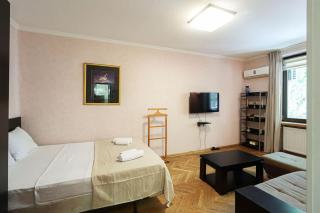 Cozy Apt near Vake Park - By Wehost - Tbilisi - 7
