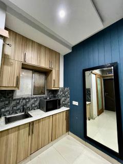 Urban Studio Apartment - Lahore - 3