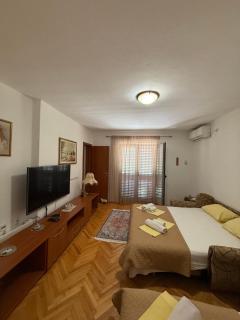 Apartment Stana - Petrovac na Moru - 0