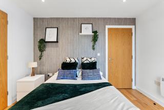 Stylish Manchester Penthouse - Parking- Gym - 7