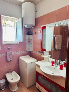 Blue Escape Apartment Lungo Mare - Vlora - 8