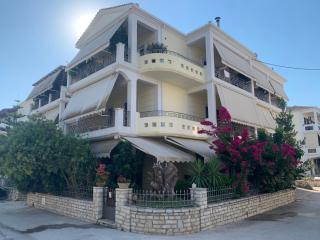 City Vibes - Lefkada - 0