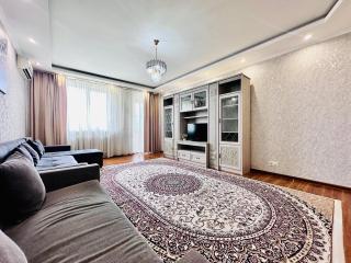 Трёх комнатная Мега Горы - Almaty - 2
