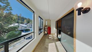 Retro 3 Bed 3 Bath Condo with Mountain View! - 5