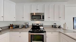 Spacious 2 Bedroom Home with Pool - 1