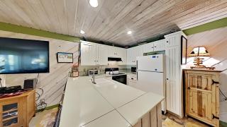 Beautiful Remodeled One Bedroom Condo! - Mammoth Lakes - 2