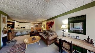 Beautiful Remodeled One Bedroom Condo! - 5