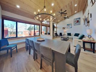 Spacious 3 BR Condo with Loft - 2