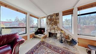 Upgraded 2 Bedroom Condo with Pool - Mammoth Lakes - 9
