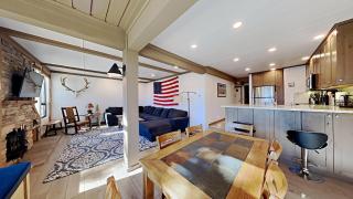 Remodeled 2 Bedroom Condo with Amazing Views! - 9