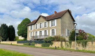 Le Chalet - - 0