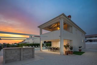 Villa Ivona di San Lorenzo Private Pool - Happy Rentals - Sveti Lovreč Pazenatički - 2
