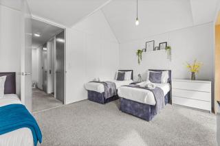 Large Townhouse 5 Beds with Two Parking Spaces - Manchester City Centre - Manchester - 6