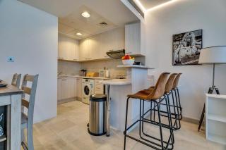 DAYF-SKG04 Modern Spacious 1 Bed Full DIFC Views - 3