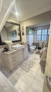 Artzy's Garden View - Northriding - 1