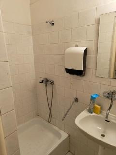 Comfy 2rooms Flat 4 persons & Parking - Praga - 8