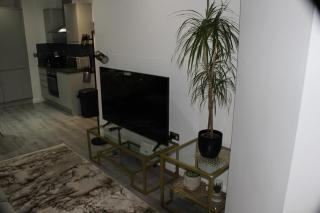 1 Bed Apartment, Leicester City Centre, Sleeps 4, Smart TV, Families, Couples - Leicester - 5