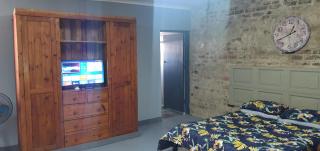 329 on 30th Avenue Villieria PTA Jimmy - Pretoria - 6