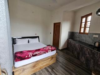 HABITAT Holiday Home - 8