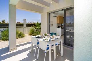 Villa Palm Vista by Villa Plus - Kremasti - 4