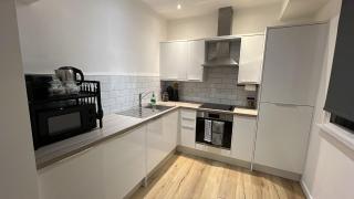 2BR Apartment - LuxeSuites - City Centre - - 9