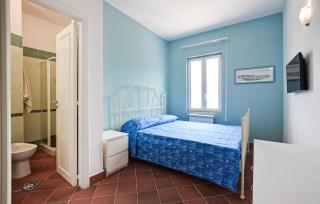 5 Bedroom Awesome Home In Casalvelino - 8