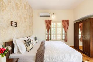 White Lotus Villa by StayJadeJacuzziGames Room - Bangalore - 9