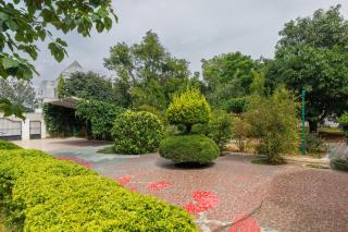 White Lotus Villa by StayJadeJacuzziGames Room - Bangalore - 5