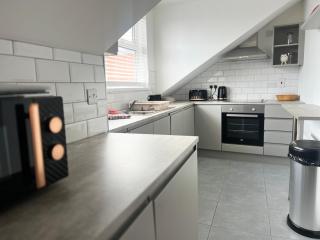 Apartment 4 Fitzroy Avenue - Belfast - 9