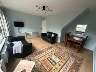 Plumstead Gem 2-Bed Next to Plumstead Station - Plumstead - 4